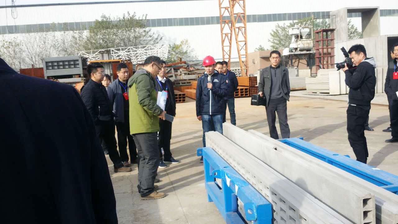 調(diào)研現(xiàn)場(chǎng)2 調(diào)研現(xiàn)場(chǎng)2